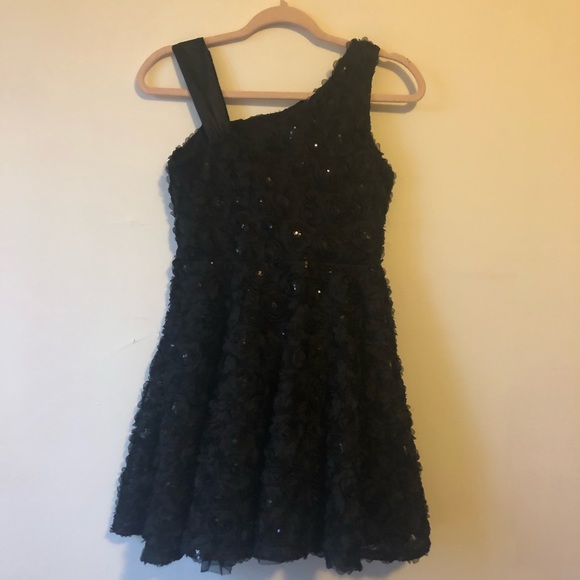 Girls size 14 black Knitworks formal dress - Picture 3 of 3